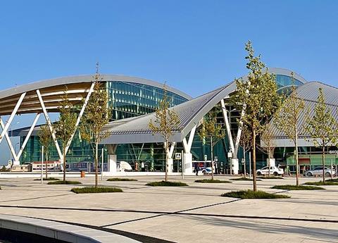 Platov airport-c-Pavljenko Creative Commons