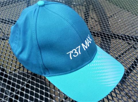 B737 Max hat