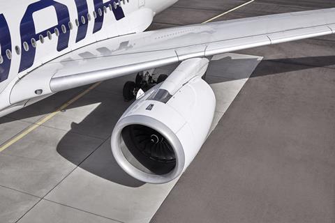 Finnair_A350_Plane_Turbine