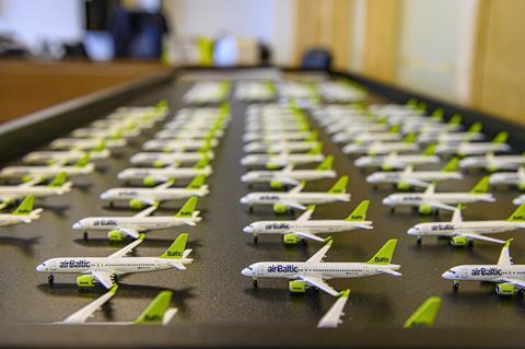 Air Baltic A220