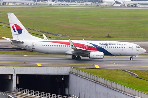 Malaysia Airlines B737-800