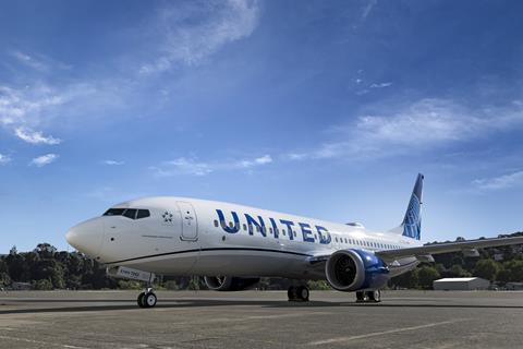 Boeing 737 Max 8 pertama United Airlines