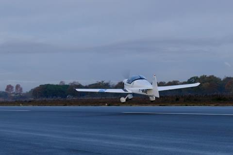 Integral E-c-Aura Aero