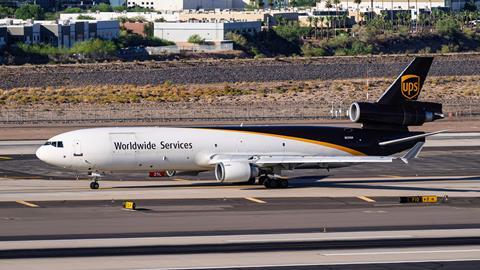 UPS MD 11