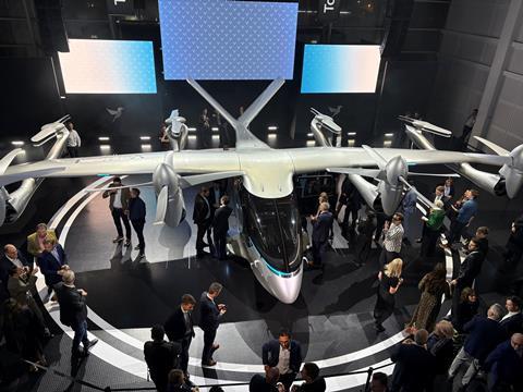 Valo top-c-Dominic Perry_FlightGlobal