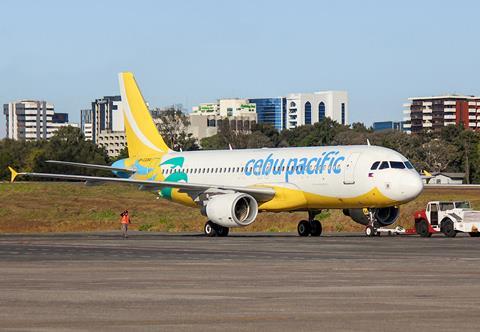 Cebu Pacific A320ceo-_52135565074