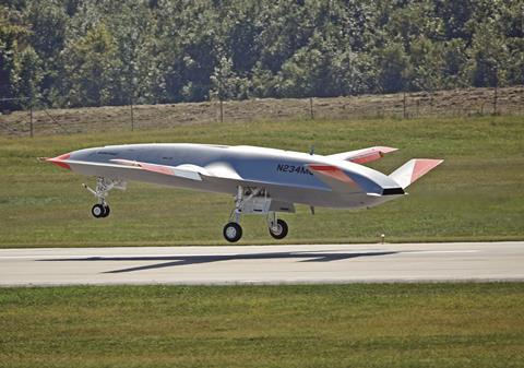 MQ-25_First Flight 1