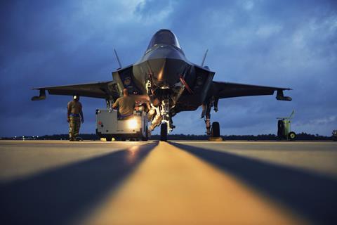 Amraam loading on USAF F-35A