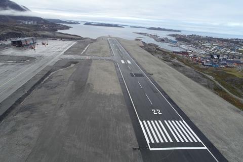 Nuuk runway-c-Greenland Airports