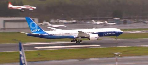 777X landing