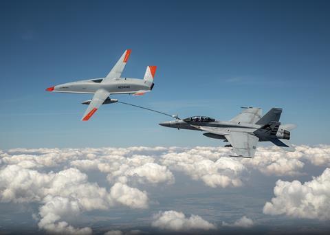 MQ-25 refueling 1 FA-18F