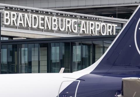 Berlin airport-c-Flughafen Berlin Brandenburg