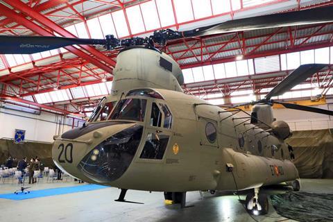 Spanish army takes first F-model Chinook | News | Flight Global