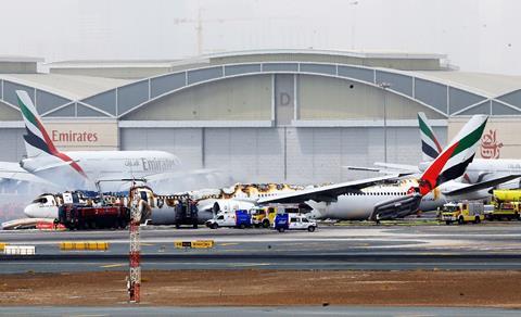 Emirates 777 fire 2016