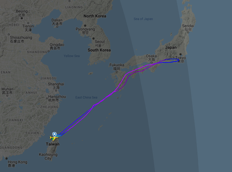 With a view of Mount Fuji China Airlines bids farewell to 747