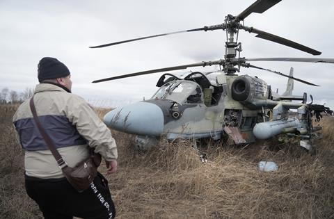 Ka-52 ruso derribado en Ucrania