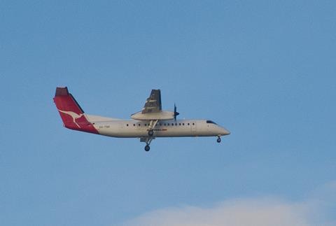 VH-TQH Q300 Qantaslink