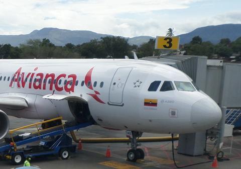 Avianca A320-c-EEIM Creative Commons