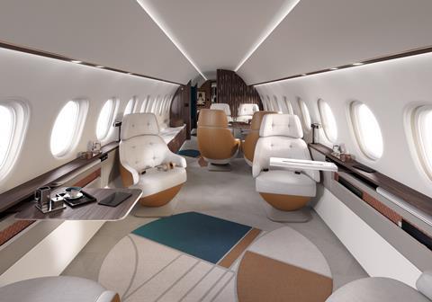 19. Falcon10X_Int_Cabin_HD