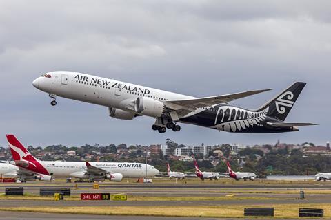 Air_New_Zealand_(ZK-NZN)_Boeing_787-9_Dreamliner_departing_Sydney_Airport_(3)