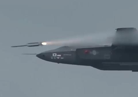 IRIS-T KF-21 KAI