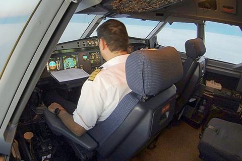 single pilot-c-Flight Safety Foundation