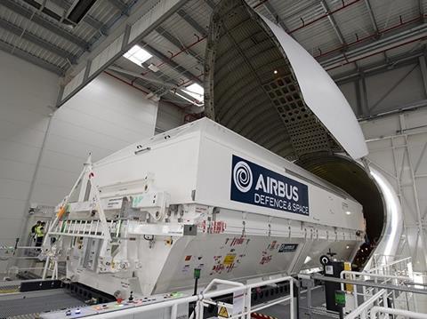 Satellite loading-c-Airbus