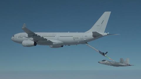 KF-21 and A330 air to air refuelling