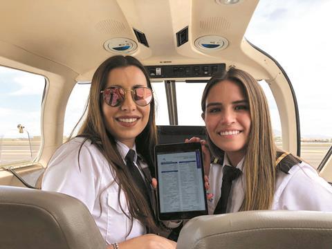 fgs-p04-Aeromexico female pilot 2