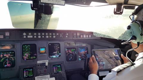 Envoy CRJ700 flight deck. American Eagle. Source Envoy