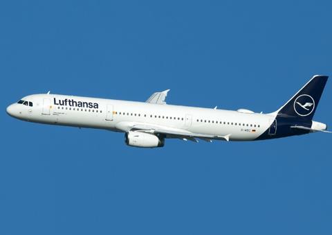Lufthansa A321-C-AirteamImages