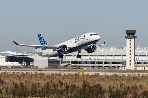 JetBlue Airbus A220-300