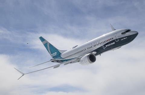 737 Max 7