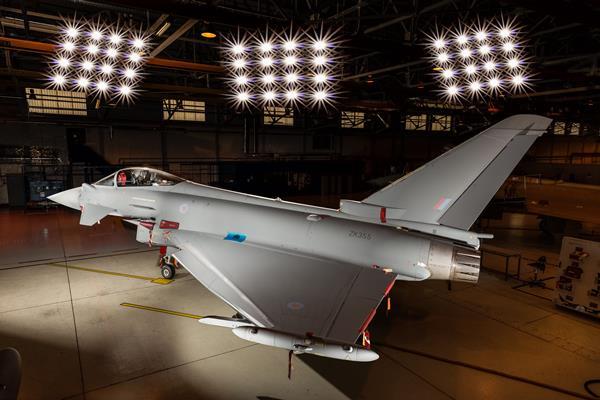 Leonardo UK Delivers Prototype ECRS Mk2 Radar For Typhoon Integration ...