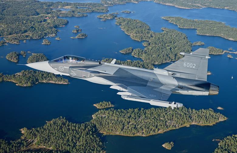 112277_gripenecsaab_114848_crop.jpg