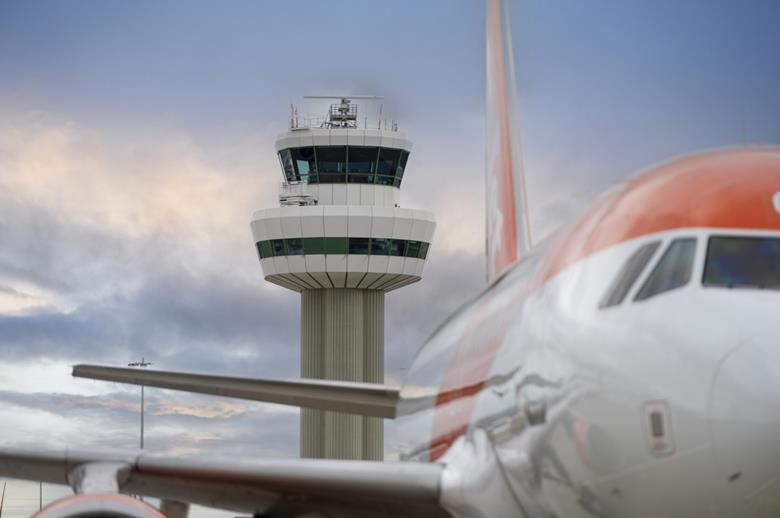 EasyJet reaches new long-term base deal with Gatwick | News | Flight Global