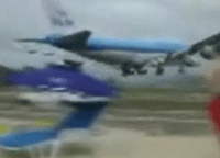 KLM 747 LANDING