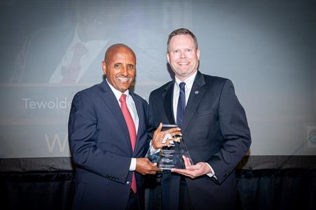 20220717190510-TellingPhotography