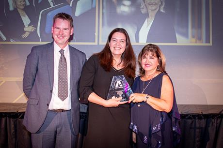 20220717205656-TellingPhotography